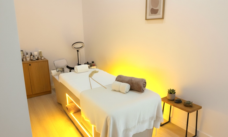 Image 2: Japanese Head Spa Full Experience de 90 minutos con bebida de cortesía