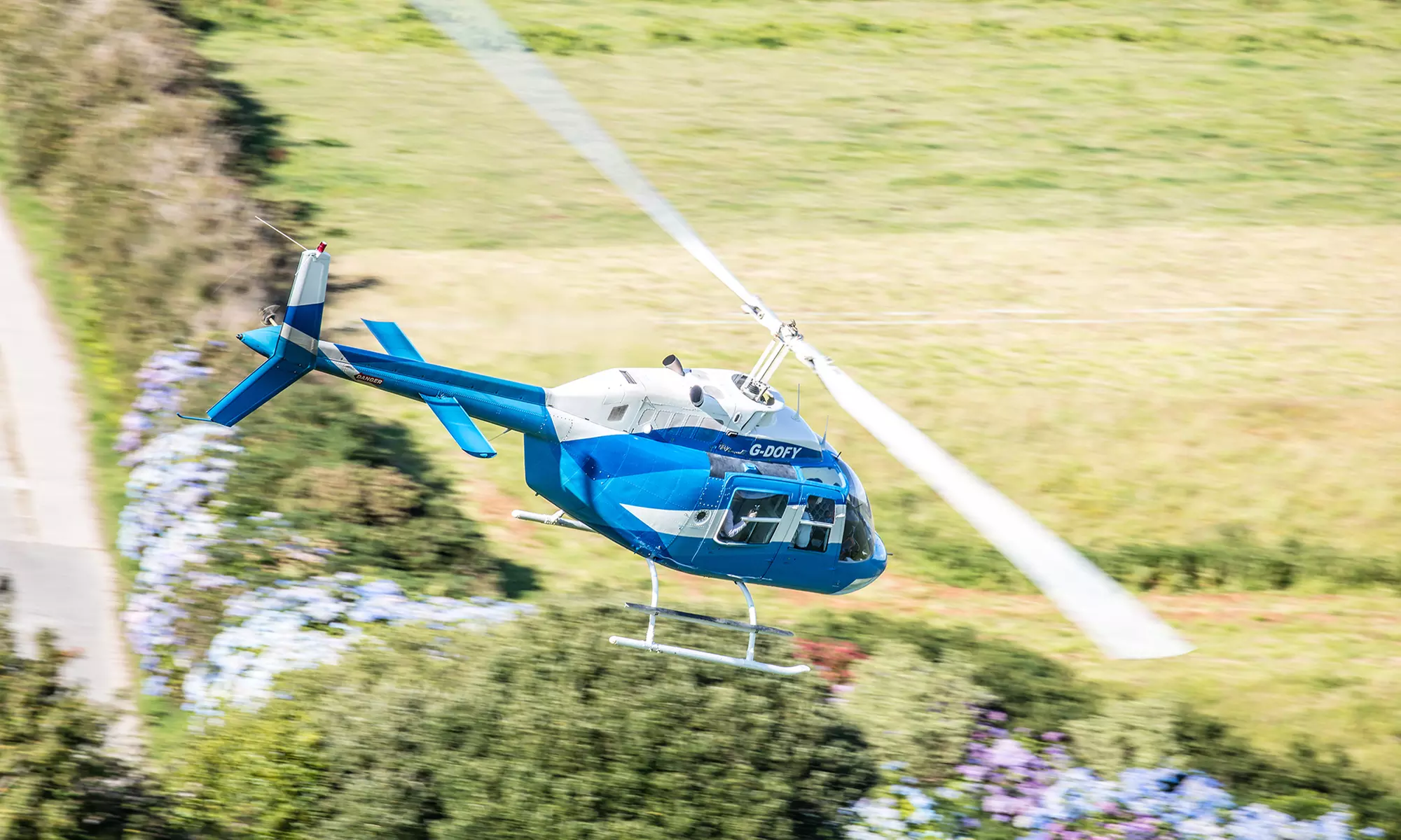 Helicopter Trip and Hike for 2 | Enjoy Thrill and Serenity