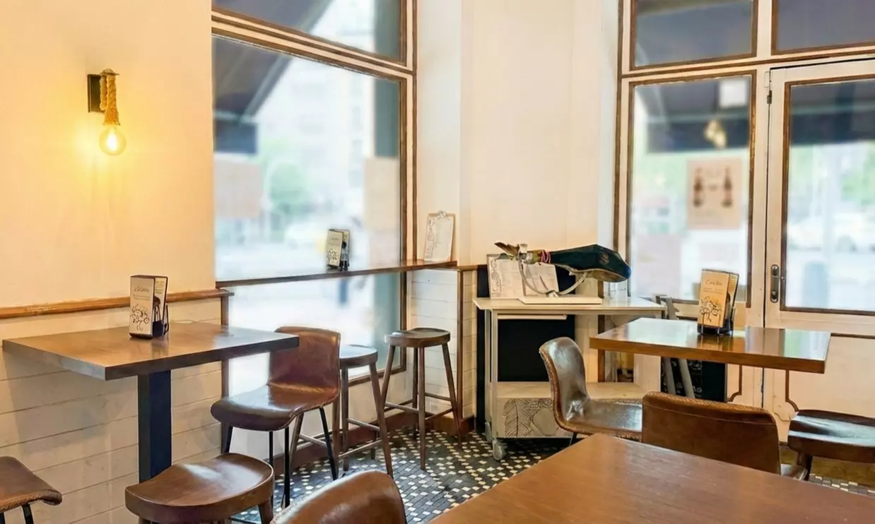 Menú degustación en 5 pasos con bebida incluida para 2 o 4 personas