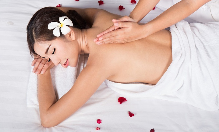 Image 1: Unwind with a 30-, 60-, or 90-Min Choice of Massage Sessions