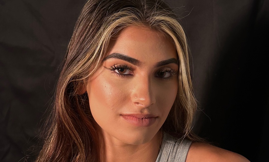 Image 5: Soft, Natural, Or Dramatic Glam: Choose Your Perfect Look 