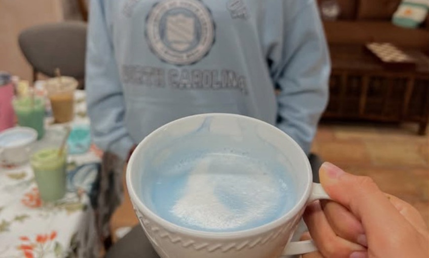 Image 4: Treat Yourself: $20, $40 or $80 Worth of Food and Drinks for 1, 2 or 4