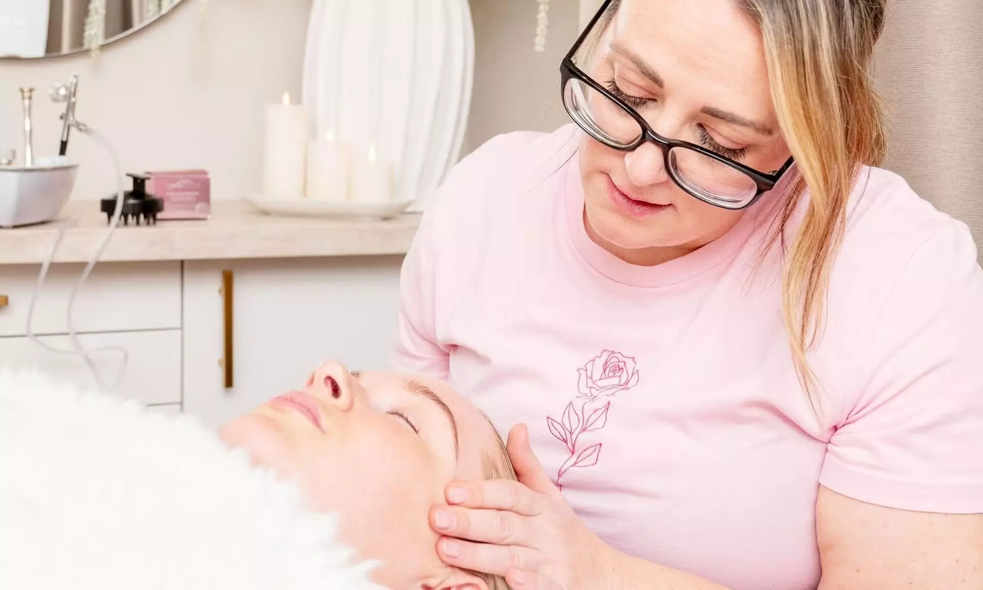 50 Min Back Neck Shoulder, Indian Head Massage or 80 Min Full Body