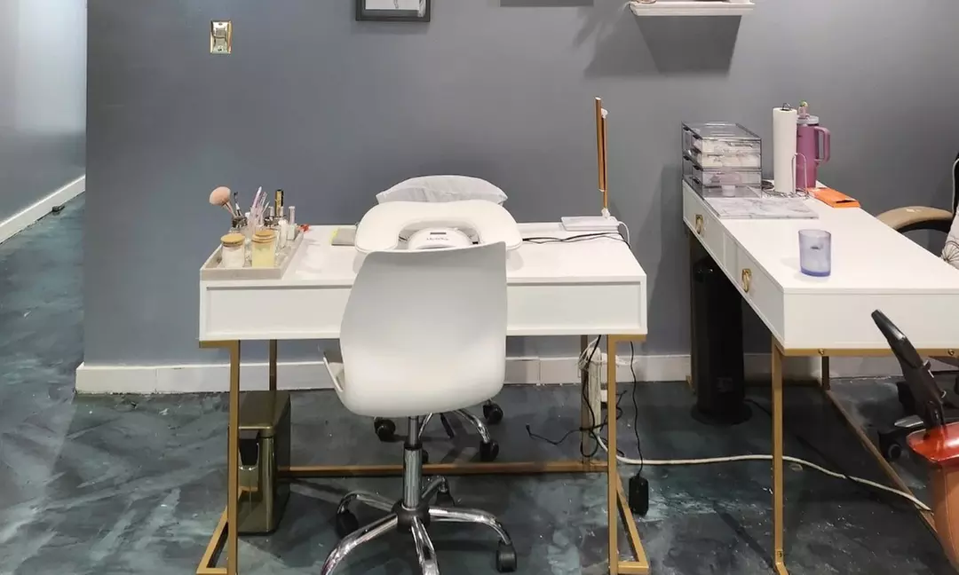 Relaxing 60 or 75-Minute Head Spa with Mini Facial & Massage