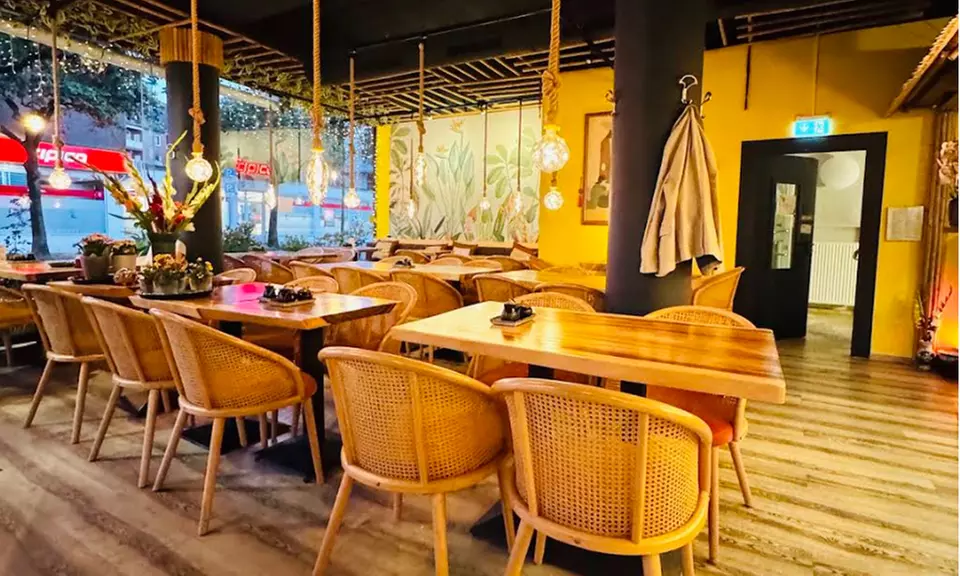 Sushi-Genuss im Großformat: XXL Sushi Platte für 2 oder 4 Personen