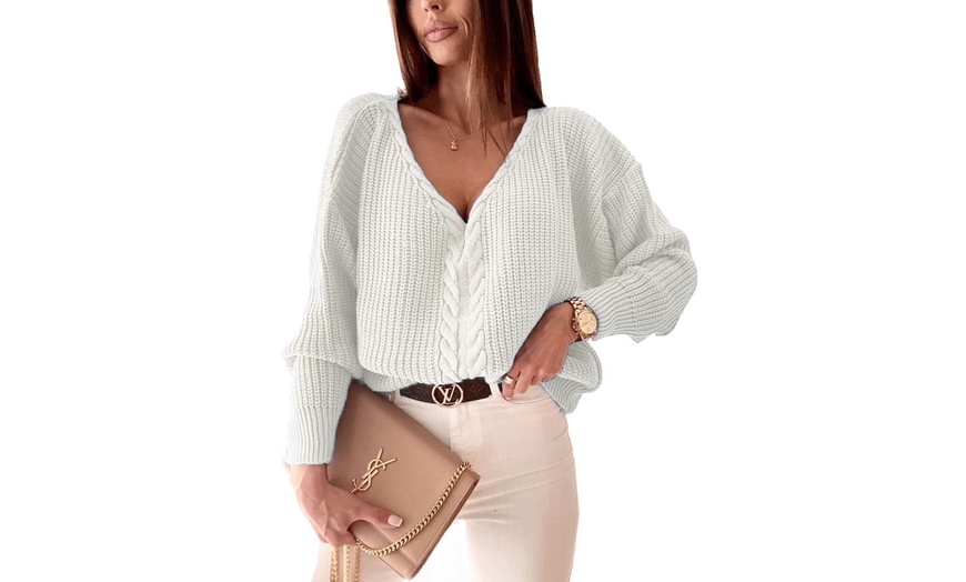 Image 6: Women's Braided V-Neck Cable Knit Oversized Jumper 