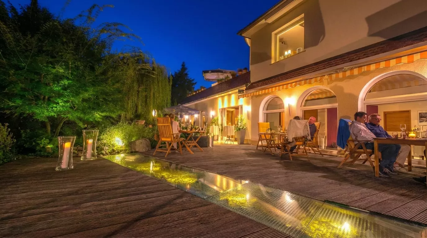 Vegetarisches oder Überraschungsmenü für bis zu 4 Personen