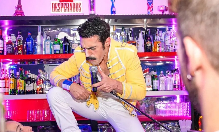 Image 6: Chin, chin: 2 horas de barra libre de cerveza para 1, 2 o 4 personas 