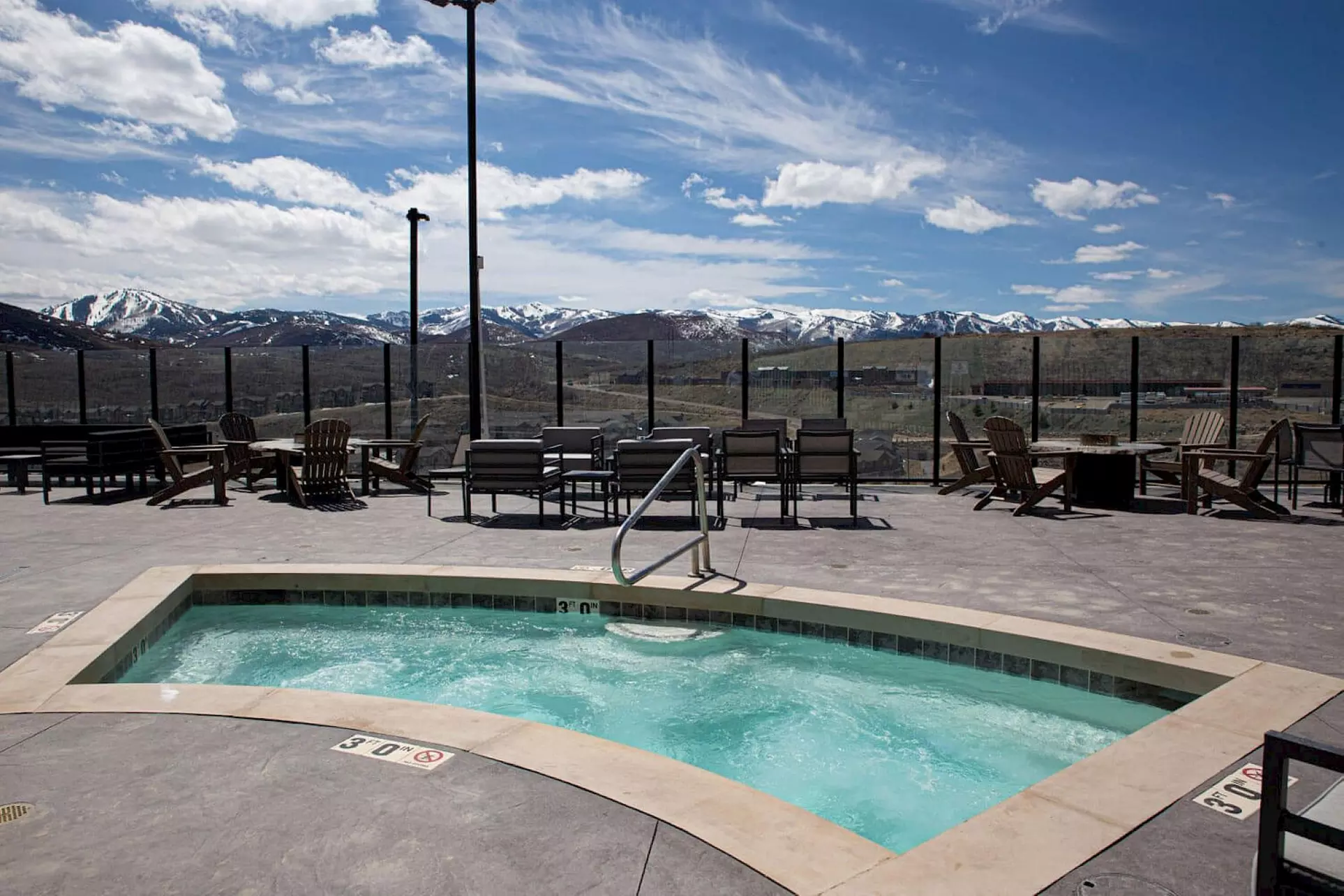 Member Pricing: 4* Mountain Resort in Park City with Sweeping Views 
