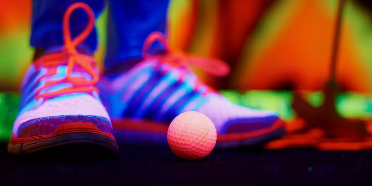 18-Hole Mini-Golf, 3-D Glasses & Unlimited Arcade Play for 1-4 People