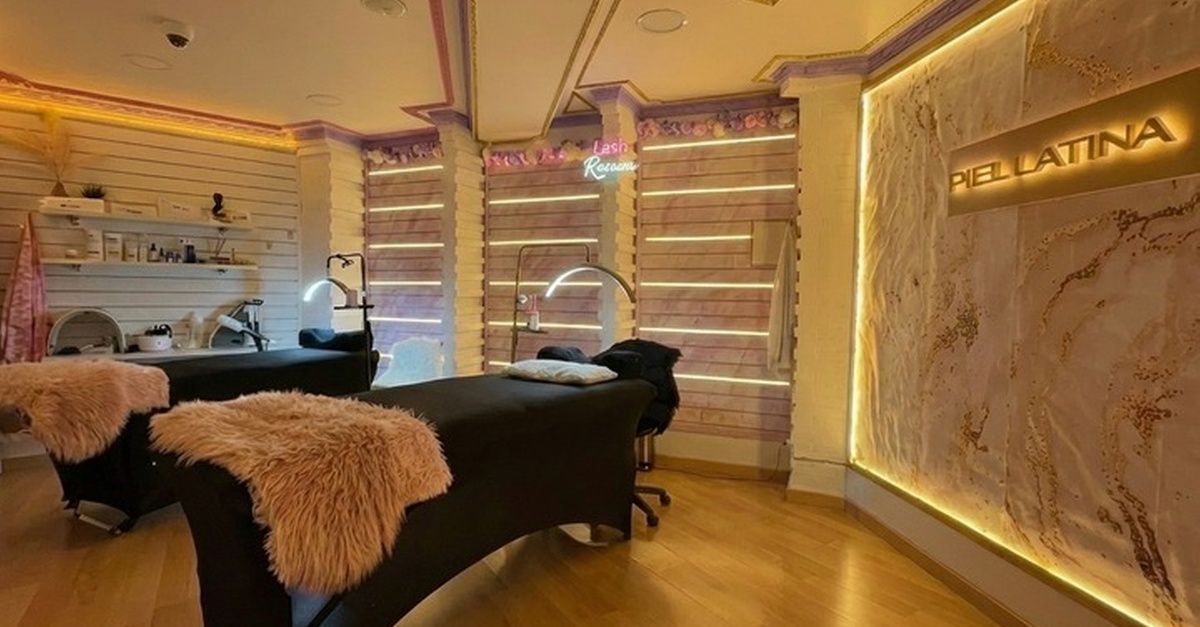 Lifting y tinte de pestañas con opción de diseño y laminado de cejas en Zaragoza