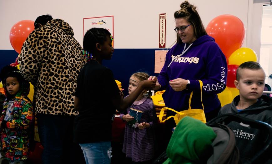 Image 6: Experience Fun & Learning with- 1 or 2 GA Individual or Family Ticket