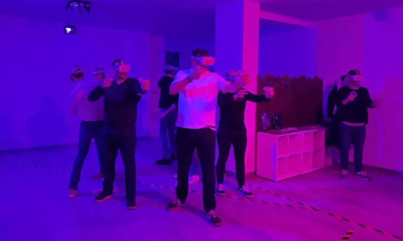 2 partidas de realidad virtual con consumición para hasta 6 personas