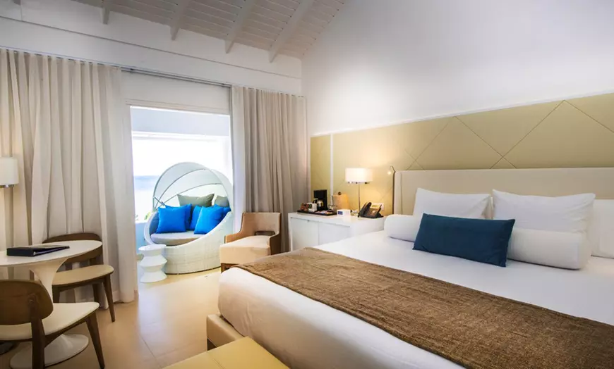 Premium Ocean View Suite