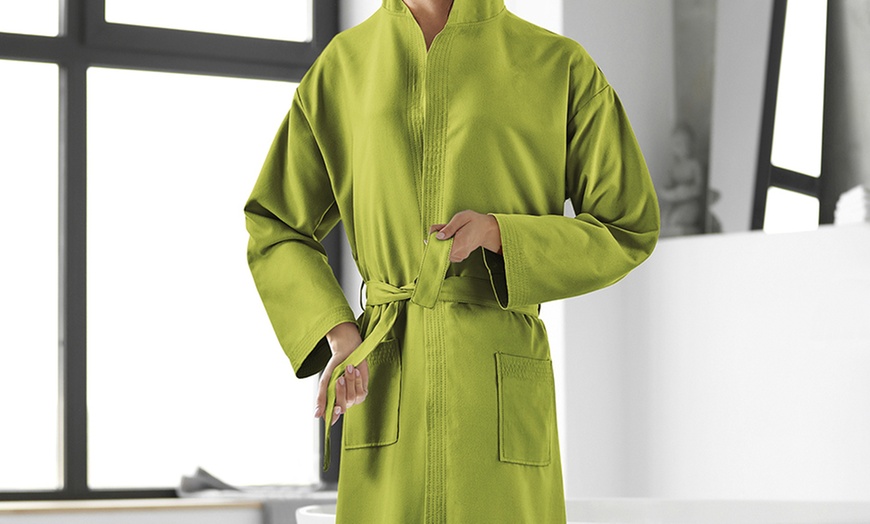 Image 45: Sneldrogend microfiber badjas met capuchon