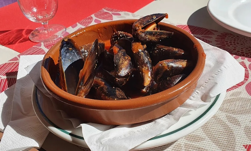 Image 3: Menú de arroces y pescados: sabores del Mediterráneo