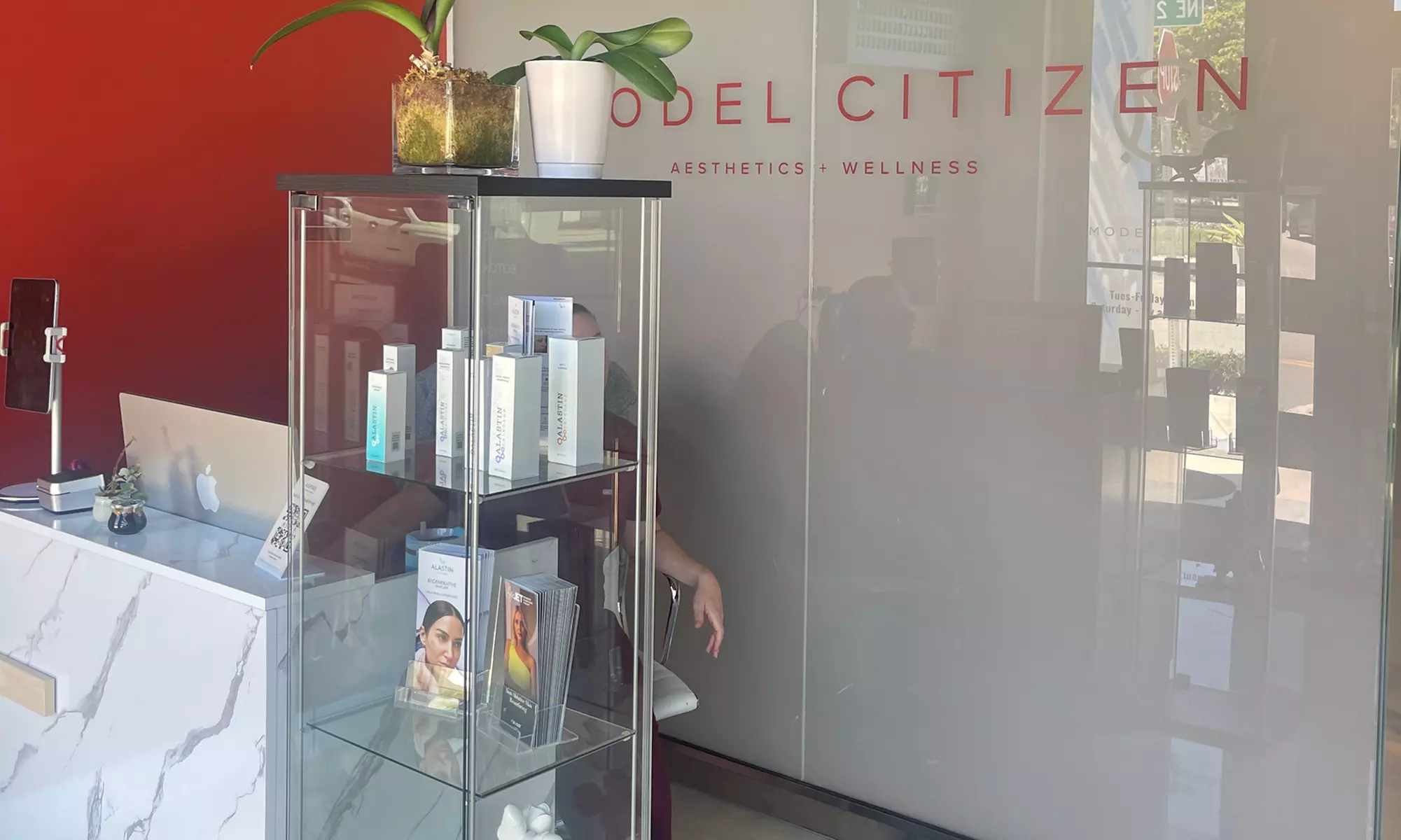 Enhance Your Look with 20, 40 or 60 Units of Jeuveau at Model Citizen Med Spa (Up to 16%Off)