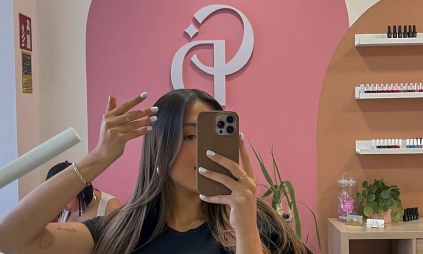 Image 2: Visagismo de cejas con opción a laminado y lifting y tinte de pestañas