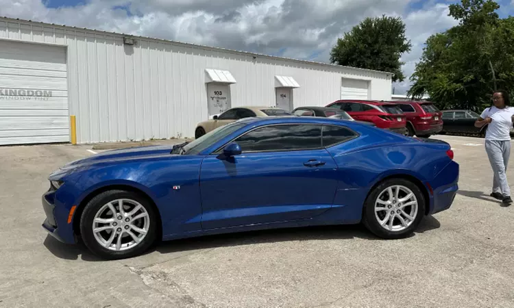 Carbon AutoBahn Tinting for 2cFront Door Windows or 1 Full Vehicle