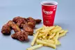 9 Chicken Wings oder Nuggets mit Pommes frites und Softdrink-Flat für 1 oder 2 Personen (bis zu 25% sparen) - Image 2