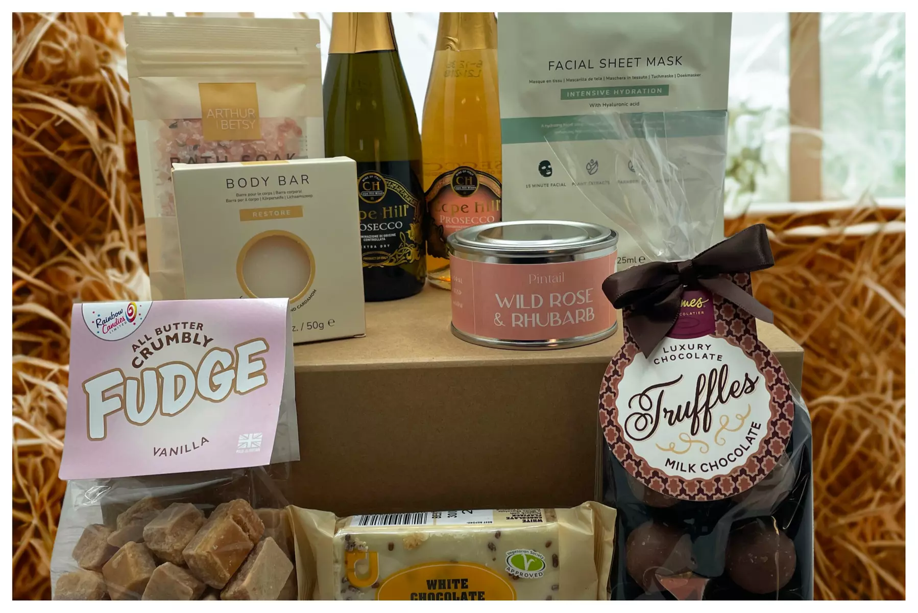 Wine, Prosecco & Pamper Gift Baskets for Mother’s Special Day