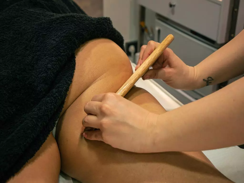 Maderoterapia en zona a elegir en Clínicas Láser Fusión Cádiz