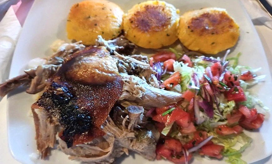 Image 6: Sabores únicos: menú ecuatoriano para 2 o 4 personas