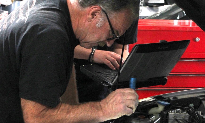 Image 3: Top-Notch STAR-Certified Smog Checks for Old & New Vehicles 