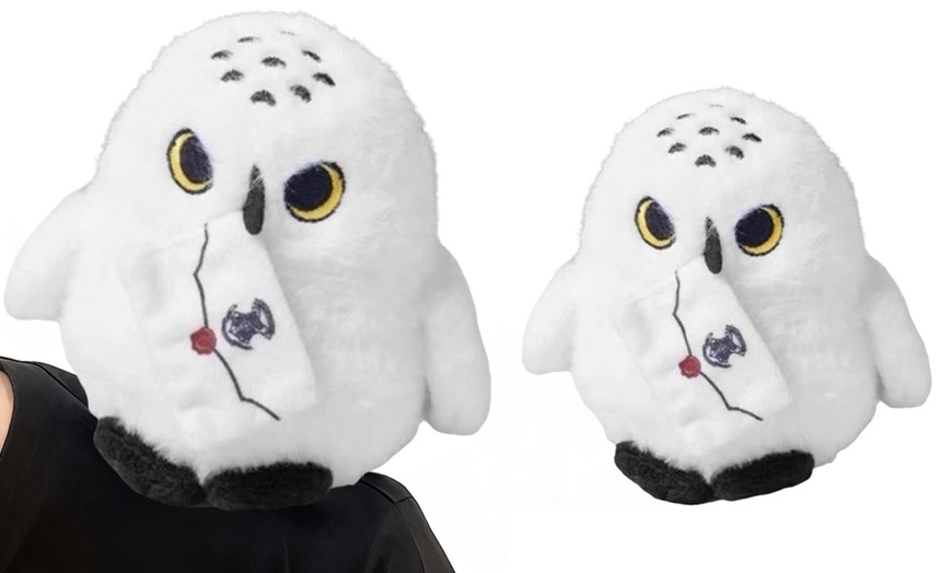 Image 2: Shoulder Riding Magnet Toy, Lightweight and Comfortable Design