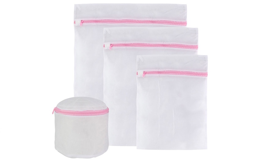 Image 13: 90L Large Laundry Basket Mesh Laundry Wash Bags for Socks Underwear Hosiery Bras