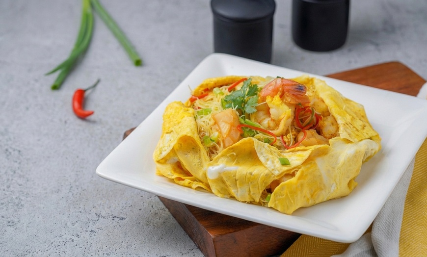 Image 5: Go Thai: All You Can Eat Thai Food