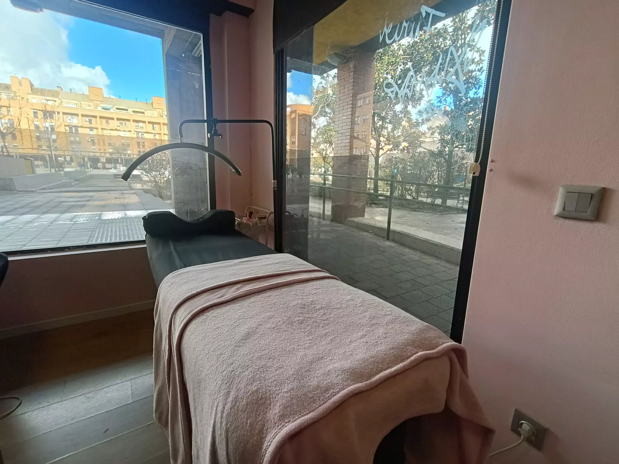 Sesión de lifting y tinte de pestañas