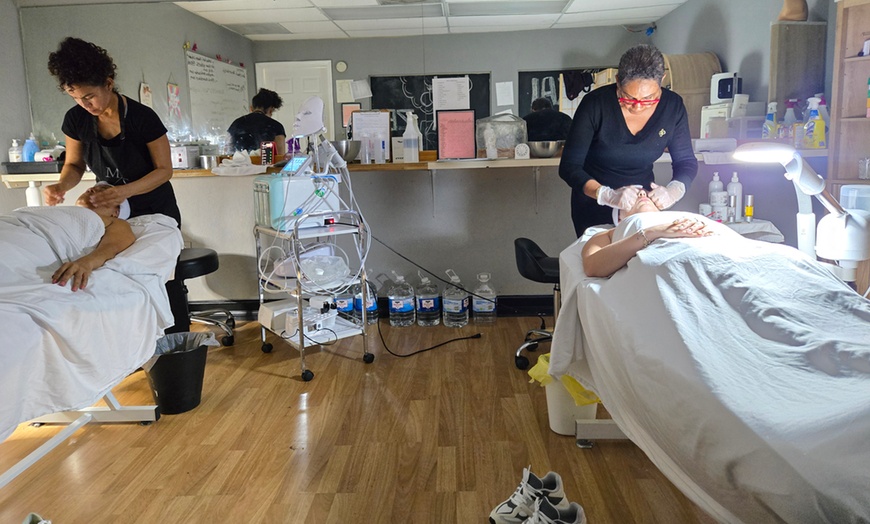 Image 2: One, Three, or Five 60-Minute Cavitation Sessions