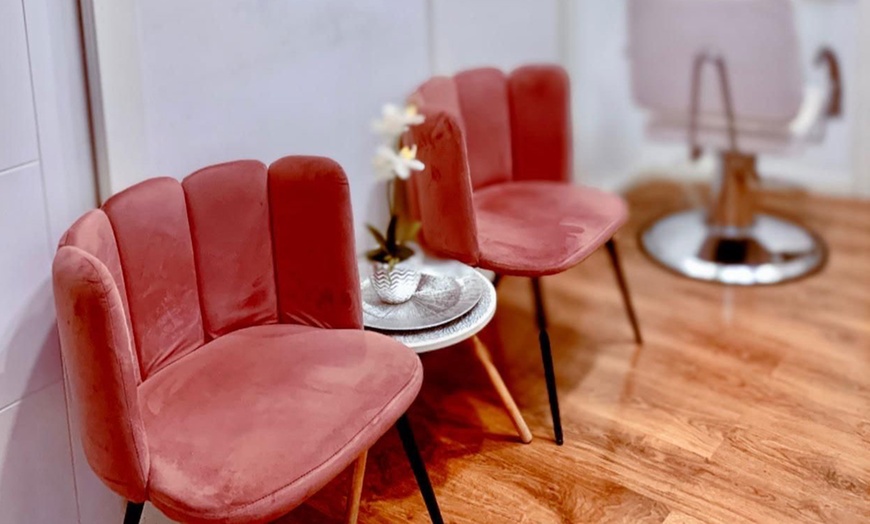 Image 5: Hidratación profunda, limpieza facial completa y máscara LED