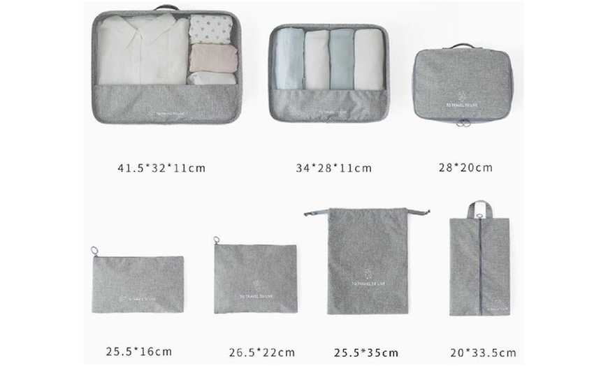 Image 11: Seven Packing Cubes for Suitcases