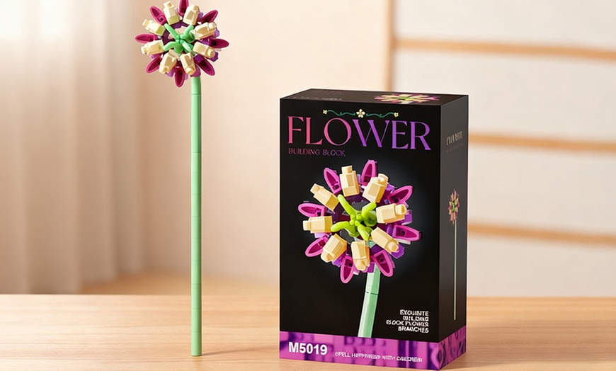 Image 5: DIY Flower Bouquet Building Blocks Set