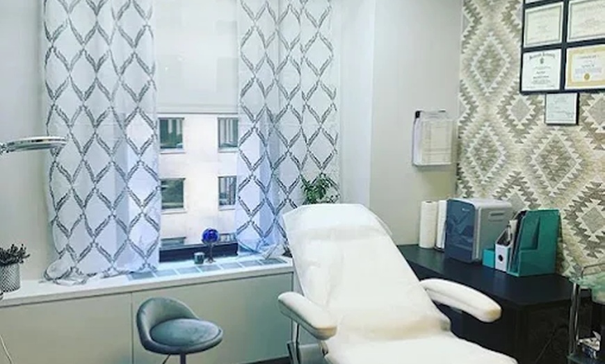Image 5: Experience Micro-Needling for Glowing Skin with PRP & Hyaluronic Acid