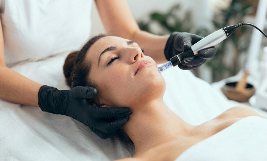 Image 3: 1, 2, or 3 x 60-Min Luxury Skincare Facial: Improve Skin's Texture
