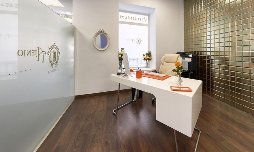 Image 7: Polinucleotidos en todo el rostro o contorno de ojos