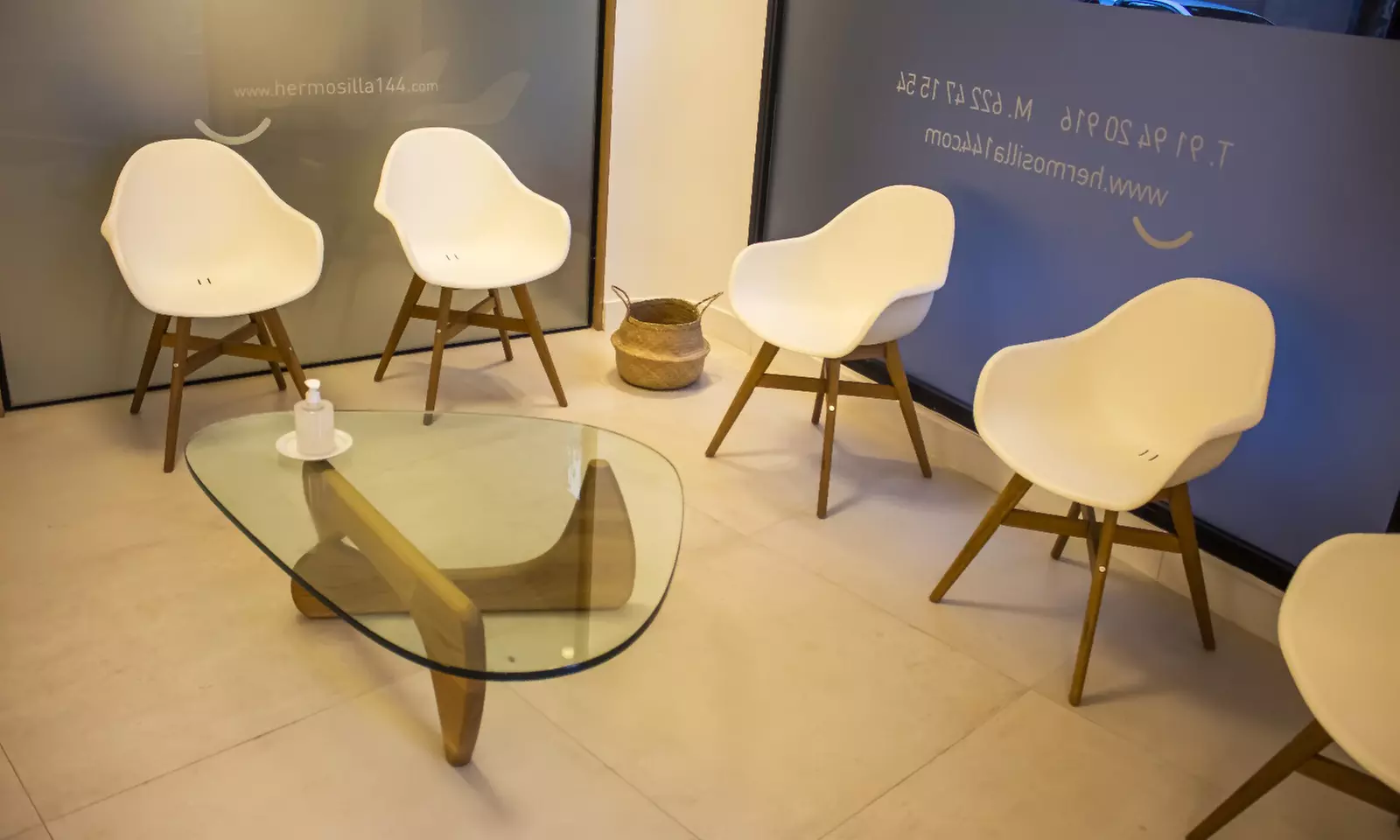 Limpieza bucal completa y opción a curetaje de 1 o 2 arcadas para 1