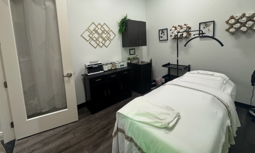 Image 3: 1, 3, or 5 Sessions of 30 Minutes Brazilian Waxing for Smooth Skin 