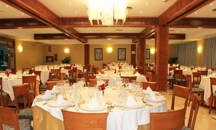 Image 13: Menús Rossinyol y Premium para 2 o 4 personas