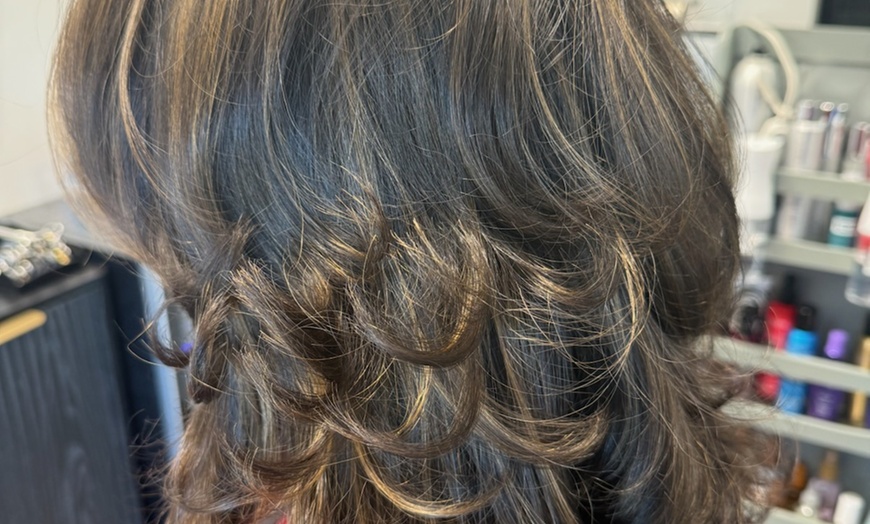 Image 8: Enhance Yourself with a Haircut and Conditioning Treatments
