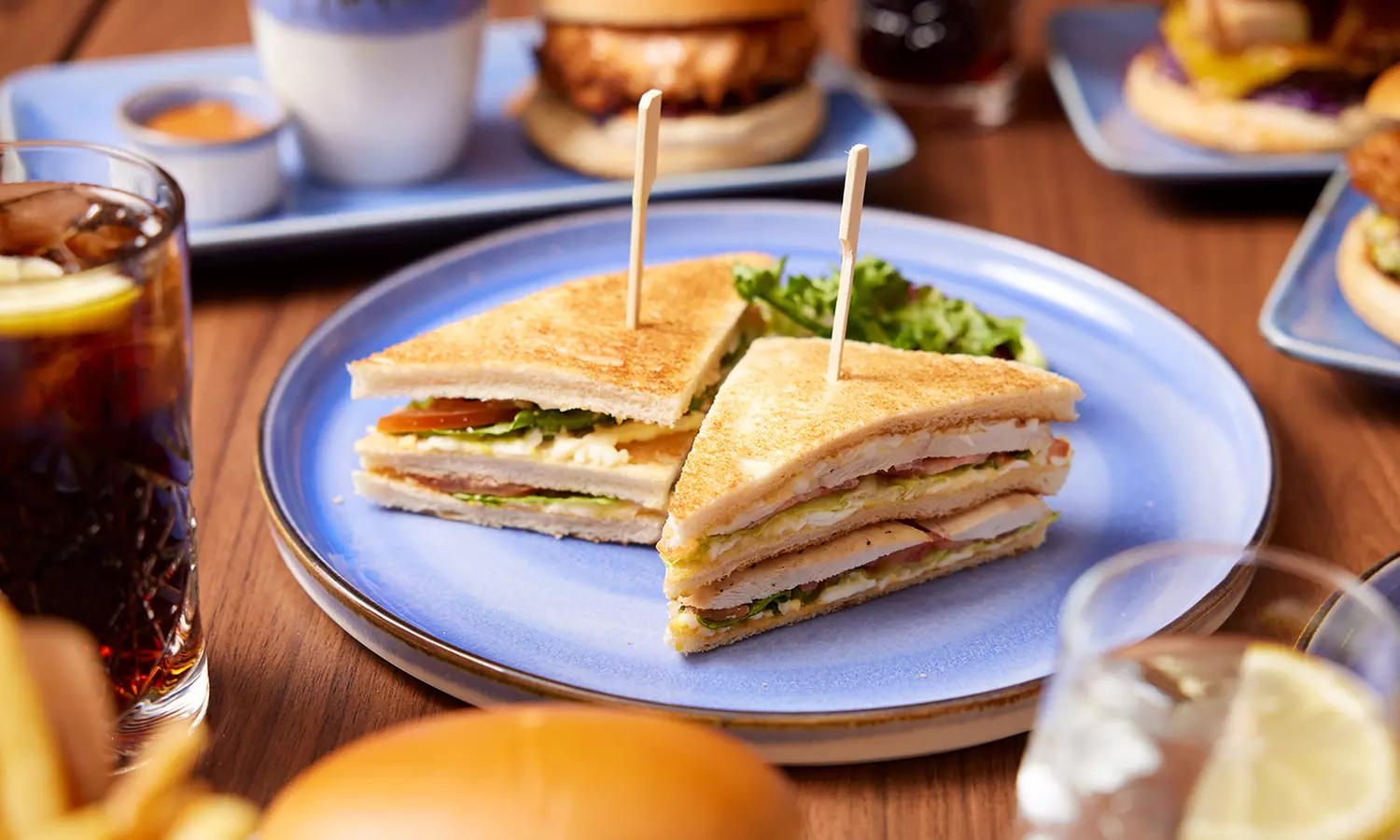 2 Course Bottomless Brunch with Free-Flowing Prosecco, and House Wine