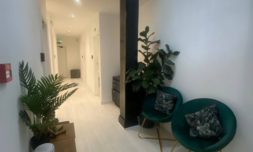 Image 4: Advanced EMS Electrical Muscle Stimulation for Ultimate Body Toning 