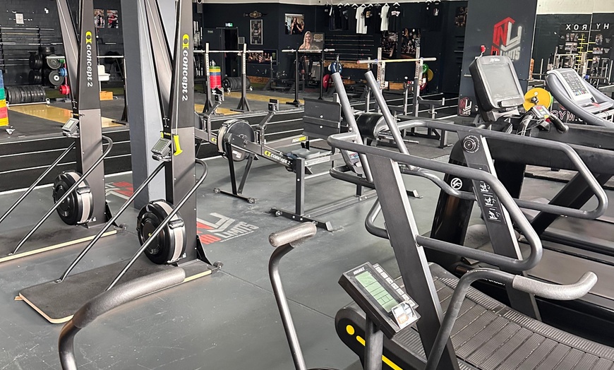 Image 11: Basic-Mitgliedschaft oder Premium-Mitgliedschaft inkl. HYROX-Training