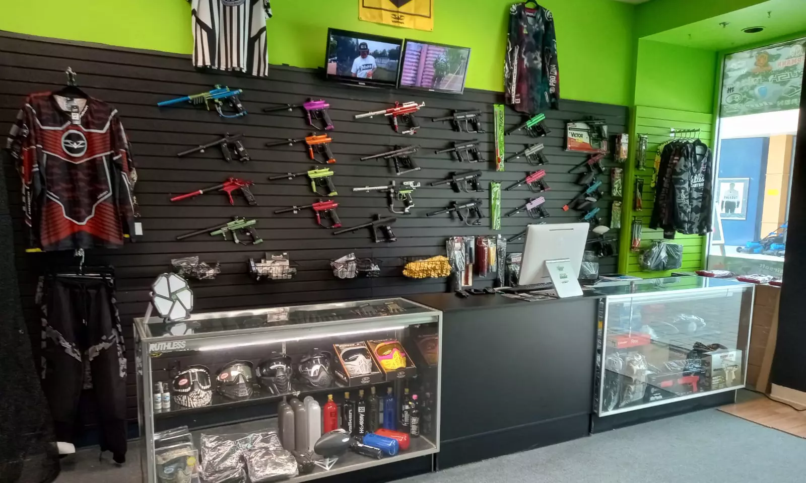 30-Min NERF or Laser Tag Glow Experience for Two, Four, or Six Players