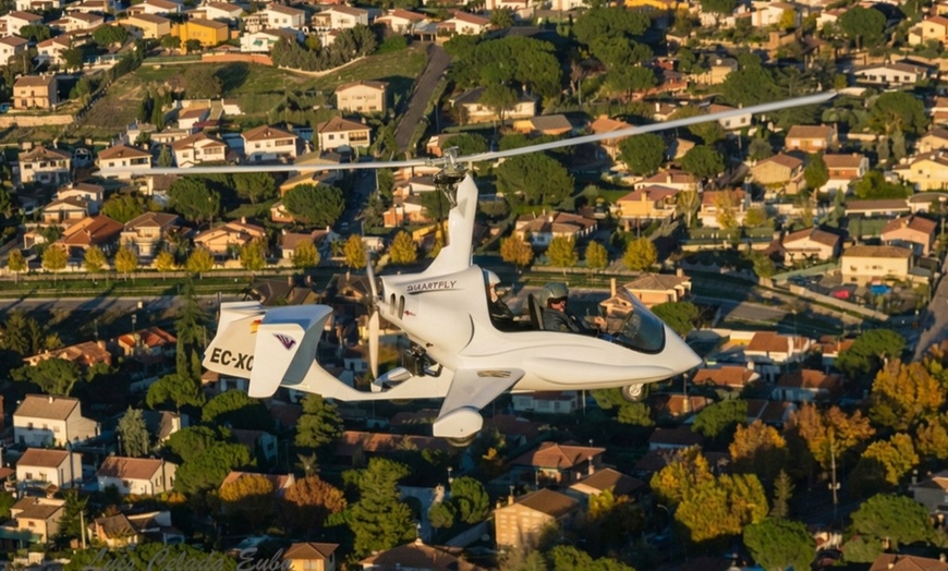 Image 4: Bautismo de vuelo: autogiro para 1 o 2 personas con duración a elegir 