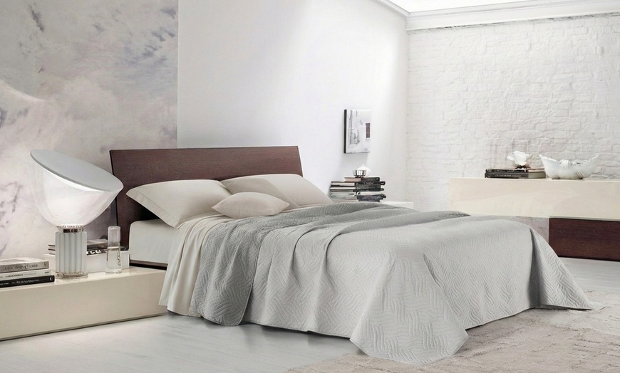 Image 10: Couvre-lit bicolore pour votre lit