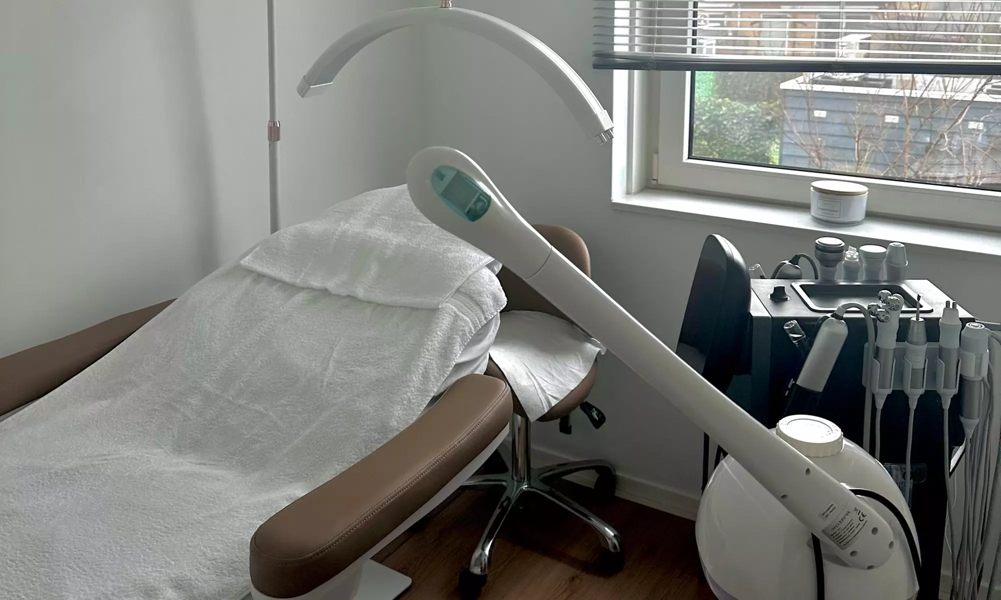 Hydrafacial Glow & Lashlifting bij Beauty Clinic by Nouha